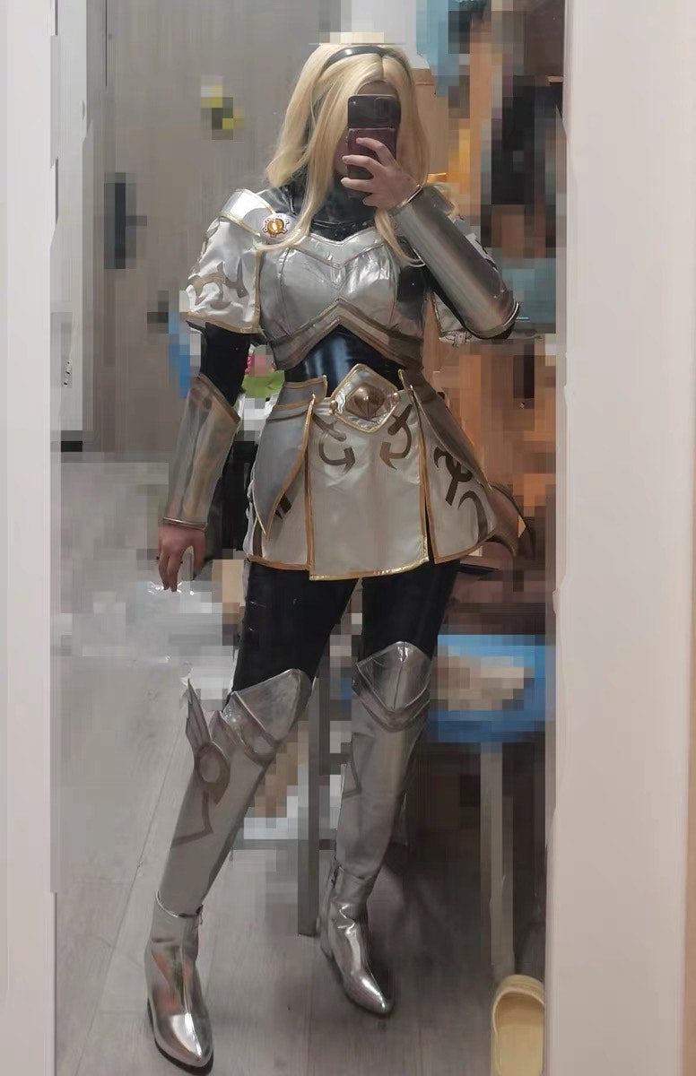 Lux LoL Battle Ready, Costume Outfit, Anime Events, Character Outfit