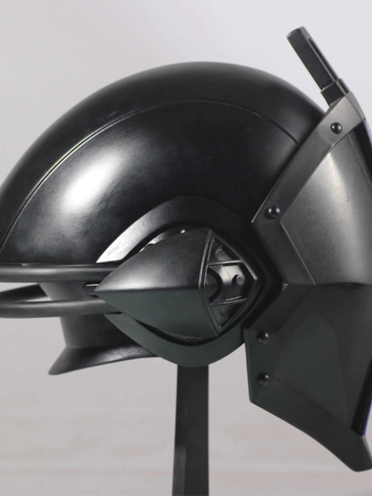 Made in Abyss Bondrewd Helmet Cosplay Anime Prop Mask