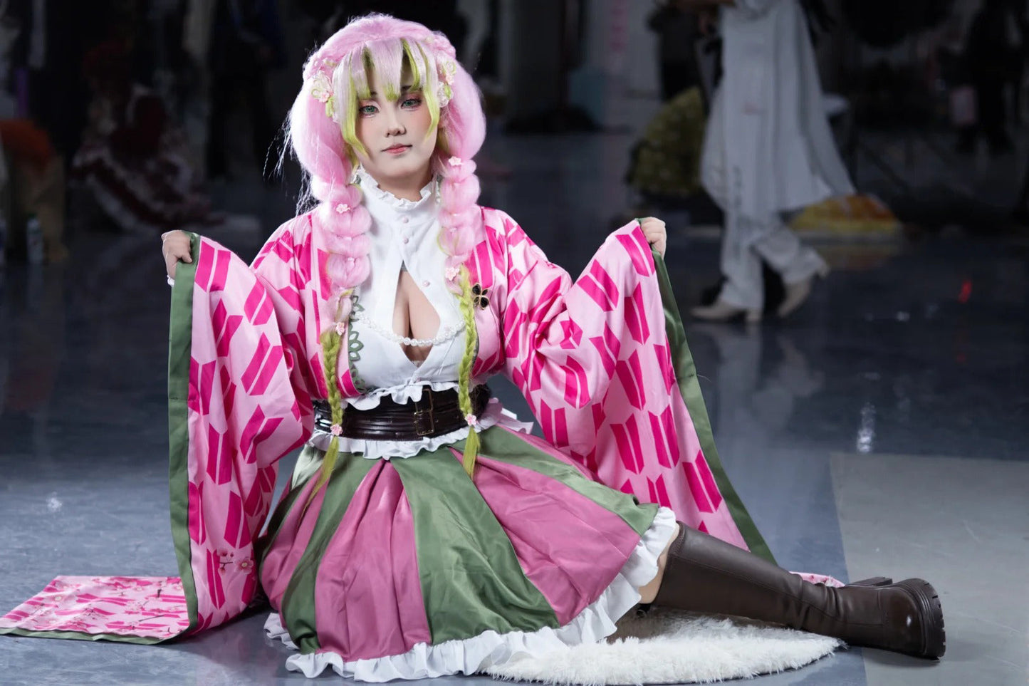 Spicy Mitsuri Kanroji Demon Slayer Cosplay Costume Outfit Anime Expo Con Halloween