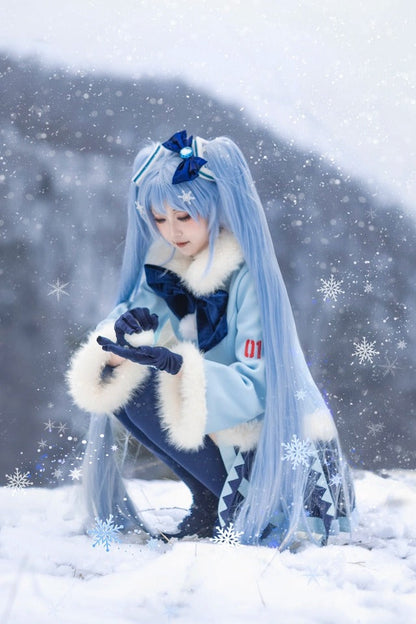Miku Snow-Princess, Cosplay Costume, Anime Outfit, Perfect for Cosplay Events