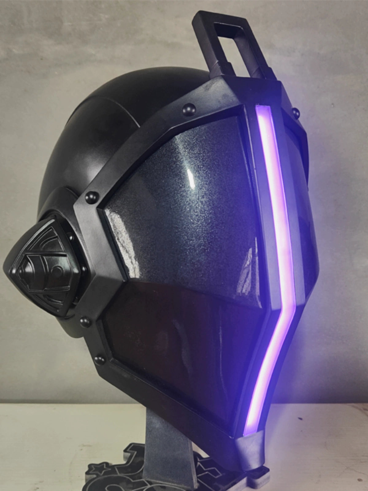 Made in Abyss Bondrewd Helmet Cosplay Anime Prop Mask