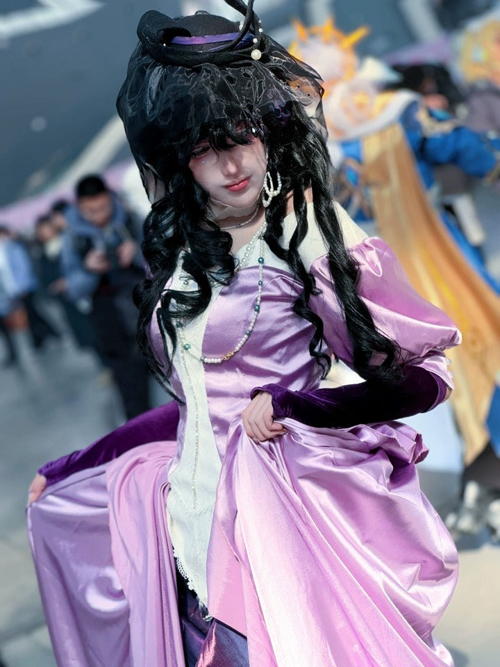 Isolde, Cosplay Costume, Anime Outfit, Perfect for Cosplay Events / with Hat